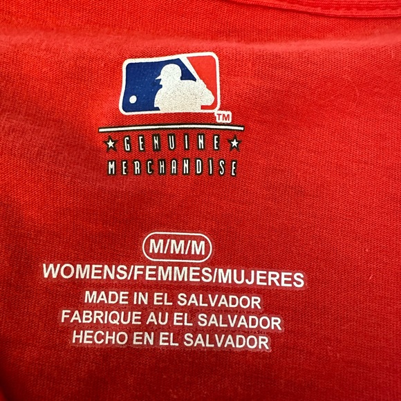 Minnesota Twins V-Neck Red T-Shirt Size Medium - Picture 3 of 6